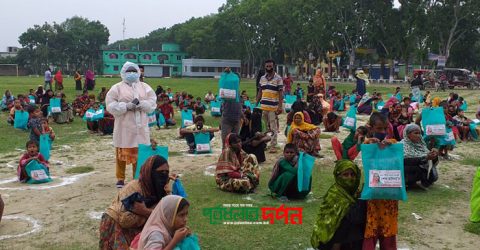 পূর্বধলায় প্রতিবন্ধী, এতিম ও দুঃস্থ শিশুদের মাঝে প্রধানমন্ত্রীর ঈদ উপহার বিতরণ