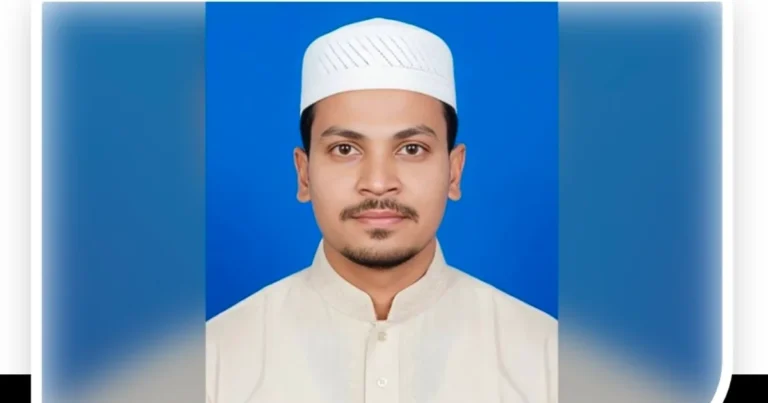পূর্বধলায় শ্রেষ্ঠ শ্রেণি শিক্ষক (মাদ্রাসা) নির্বাচিত হলেন ওমর ফারুক