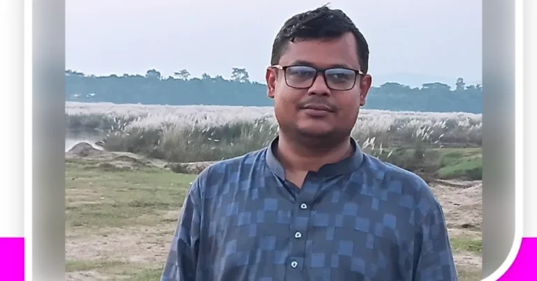 পূর্বধলায় স্কুল পর্যায়ে শ্রেষ্ঠ শ্রেণি শিক্ষক নির্বাচিত হলেন নিলয় চক্রবর্তী